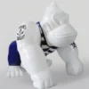 Casa Padrino XXL Deko Skulptur Gorilla Affe Weiß / Blau / Schwarz H. 104 cm - XXL Deko Figur