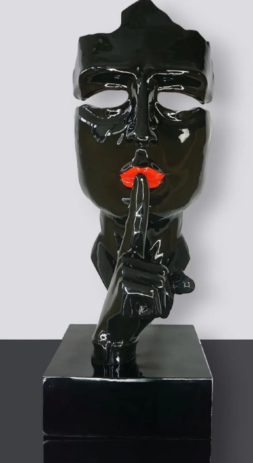 Casa Padrino XXL Deko Skulptur Schwarz / Rot H. 190 cm