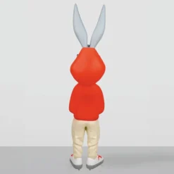 Casa Padrino XXL Deko Skulptur Hase Bunt H. 168 cm - Große Garten Deko Figur