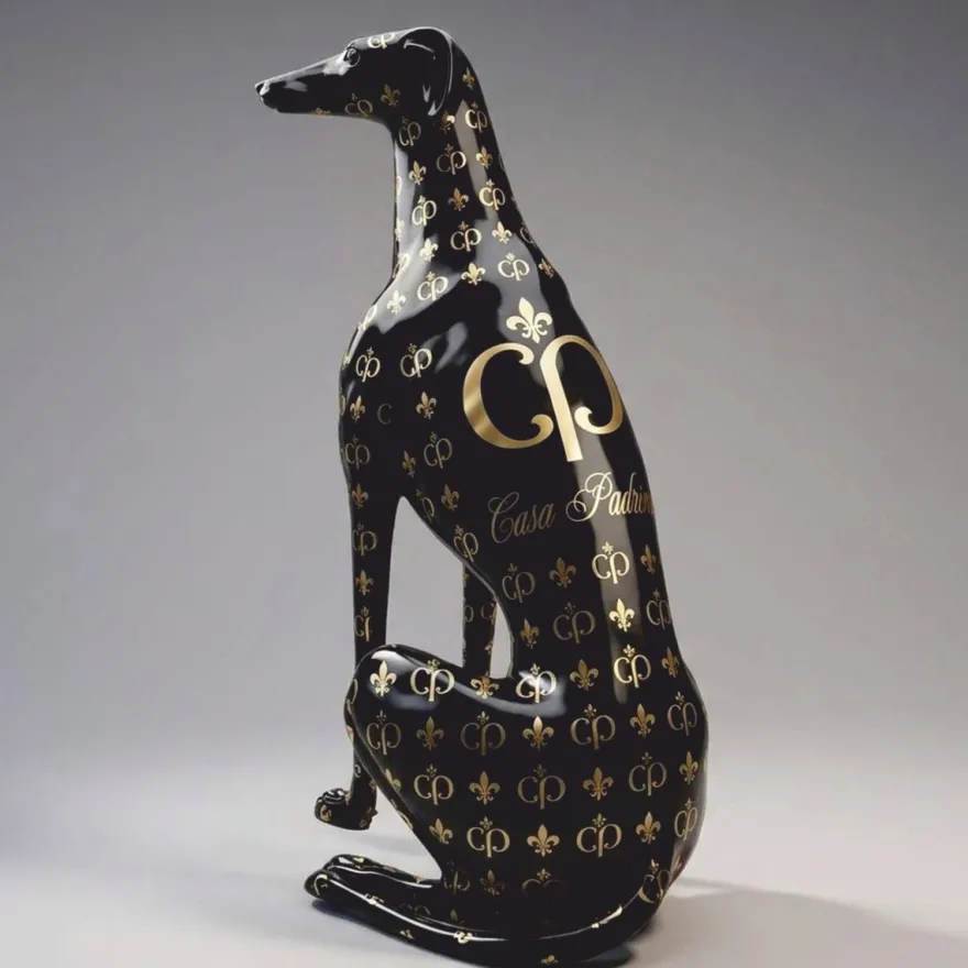 Casa Padrino XXL Deko Skulptur Windhund Schwarz / Gold H. 180 cm - Garten Deko Figur CPB