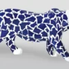 Casa Padrino XXL Deko Skulptur Panther Weiß / Blau 160 x H. 72 cm