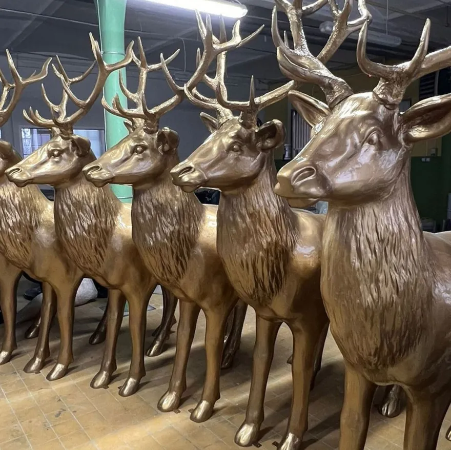 Casa Padrino XXL Deko Skulptur Hirsch Gold 185 x H. 220 cm