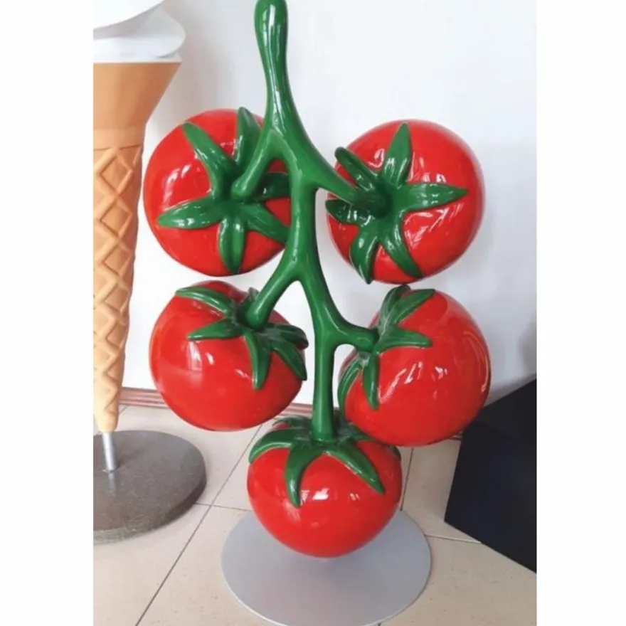 Casa Padrino XXL Deko Tomaten am Stengel mit Ständer Rot / Grün / Grau H. 100 cm
