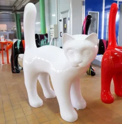 Casa Padrino XXL Garten Deko Skulptur Katze Weiß 150 x H. 188 cm