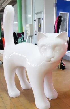 Casa Padrino XXL Garten Deko Skulptur Katze Weiß 150 x H. 188 cm