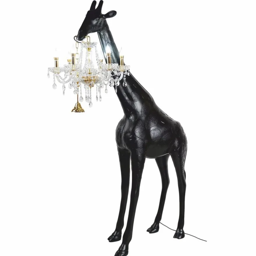 Casa Padrino XXL Stehleuchte Giraffe mit Barock Kronleuchter Matt Schwarz / Gold H. 265 cm