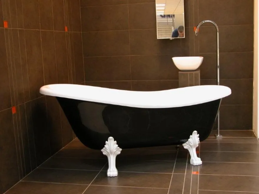Freistehende Luxus Badewanne Jugendstil Roma Schwarz/Weiß/Weiß 1470mm - Barock Antik Badezimmer