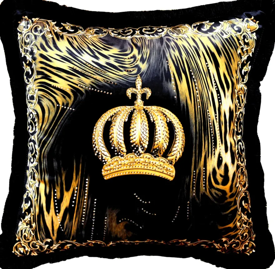Harald Glööckler Luxus Deko Kissen Pompöös by Casa Padrino Krone & Flammen mit Strass Steinen Schwarz / Gold - Feinster Samtstoff - Glööckler Kissen