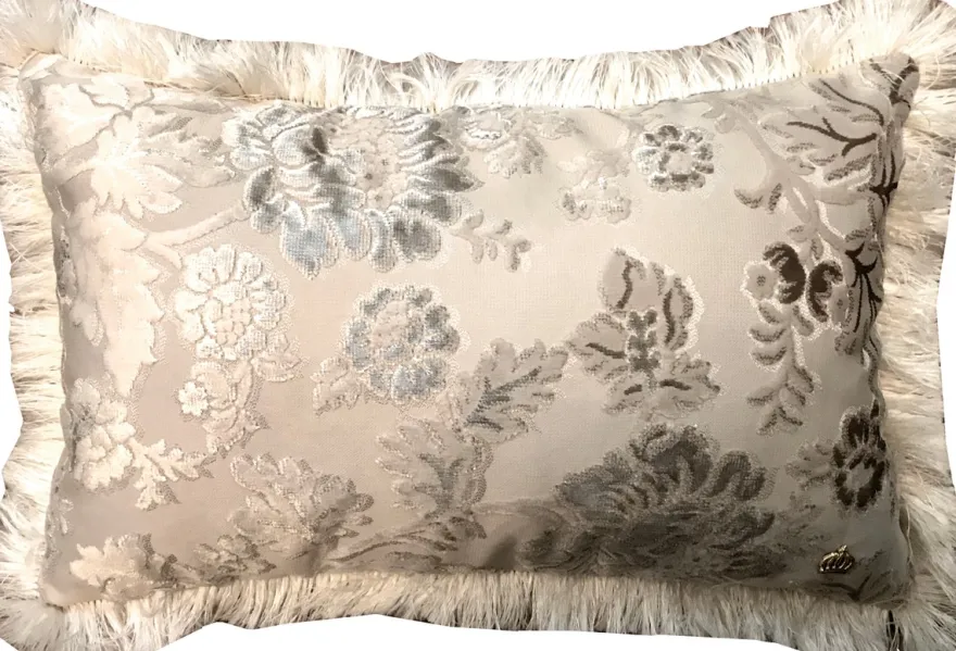 Luxus Kissen Pompöös by Casa Padrino von Harald Glööckler Elegance Collection Barock Muster Creme / Creme 35 x 55 cm - Luxuskissen
