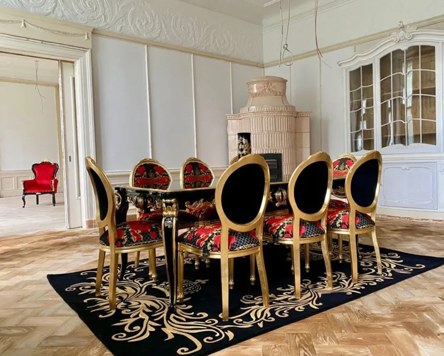 Pompöös by Casa Padrino Barock Luxus Esszimmer Set - Pompööser Barock Esstisch mit Glasplatte und 8 Stühlen designed by Harald Glööckler - Barock Esszimmermöbel