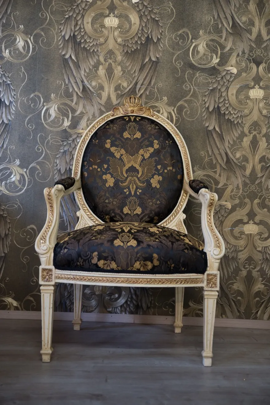 Pompöös by Casa Padrino Barock Wohnzimmer Set Creme / Oliv mit goldenem Muster - Pompööse Barock Wohnzimmermöbel designed by Harald Glööckler