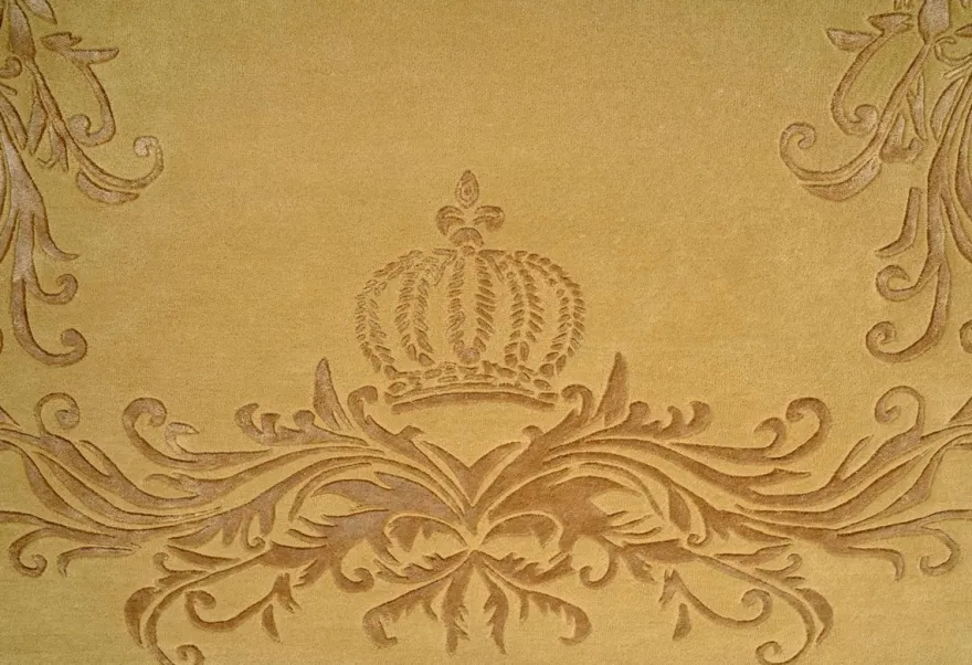 Pompöös by Casa Padrino Luxus Barock Teppich Krone von Harald Glööckler Gold - Verschiedene Größen