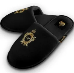 Pompöös by Casa Padrino Luxus Herren VIP Hotelslipper mit Krone Schwarz / Gold - designed by Harald Glööckler
