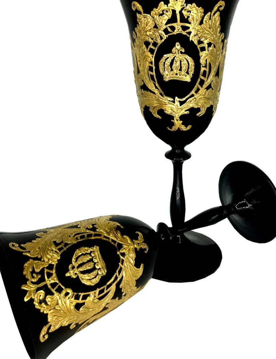 Pompöös by Casa Padrino Luxus Weinglas Schwarz mit 24 Karat Vergoldung von Harald Glööckler - Handvergoldet